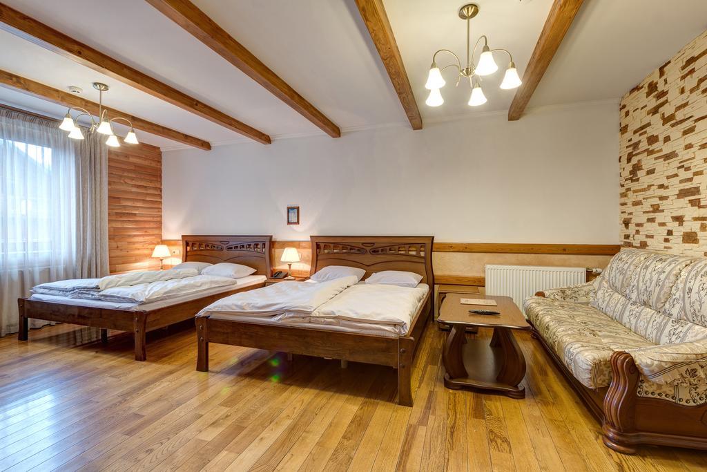 Hotel Perlyna Karpat Μπούκοβελ Εξωτερικό φωτογραφία