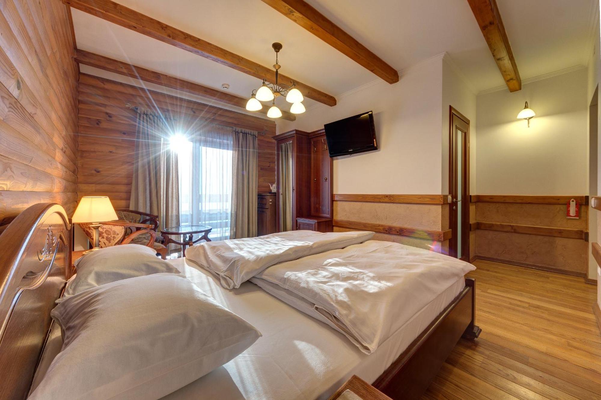 Hotel Perlyna Karpat Μπούκοβελ Εξωτερικό φωτογραφία