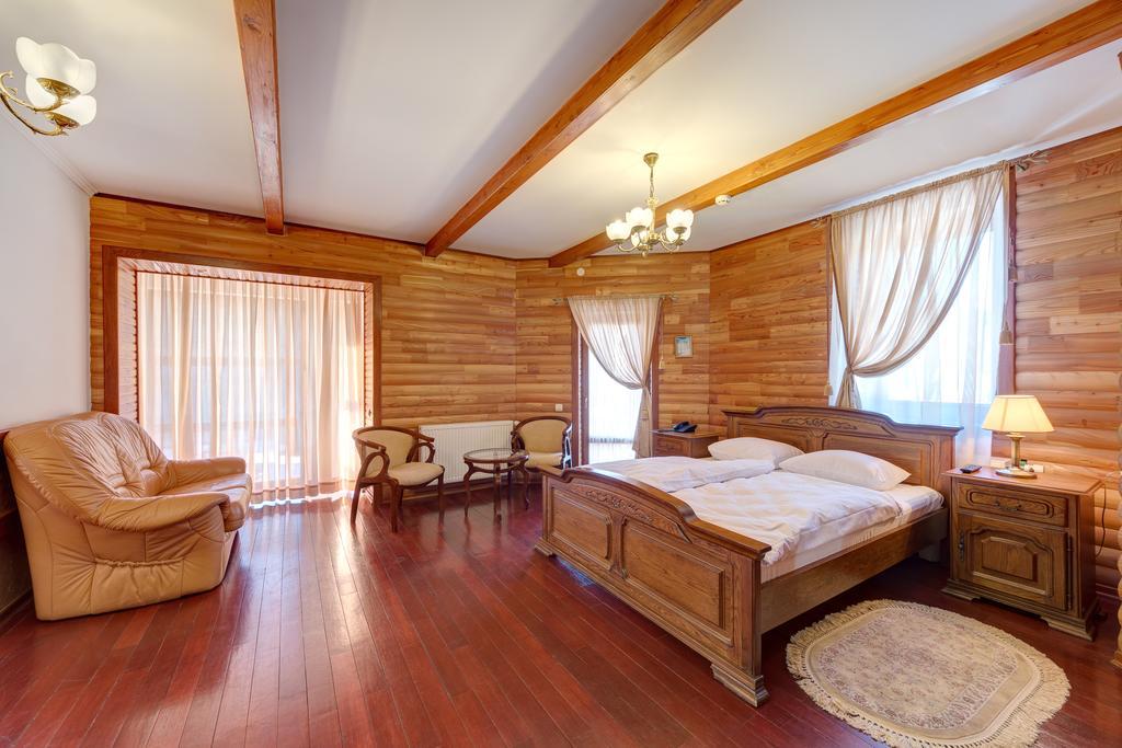 Hotel Perlyna Karpat Μπούκοβελ Εξωτερικό φωτογραφία