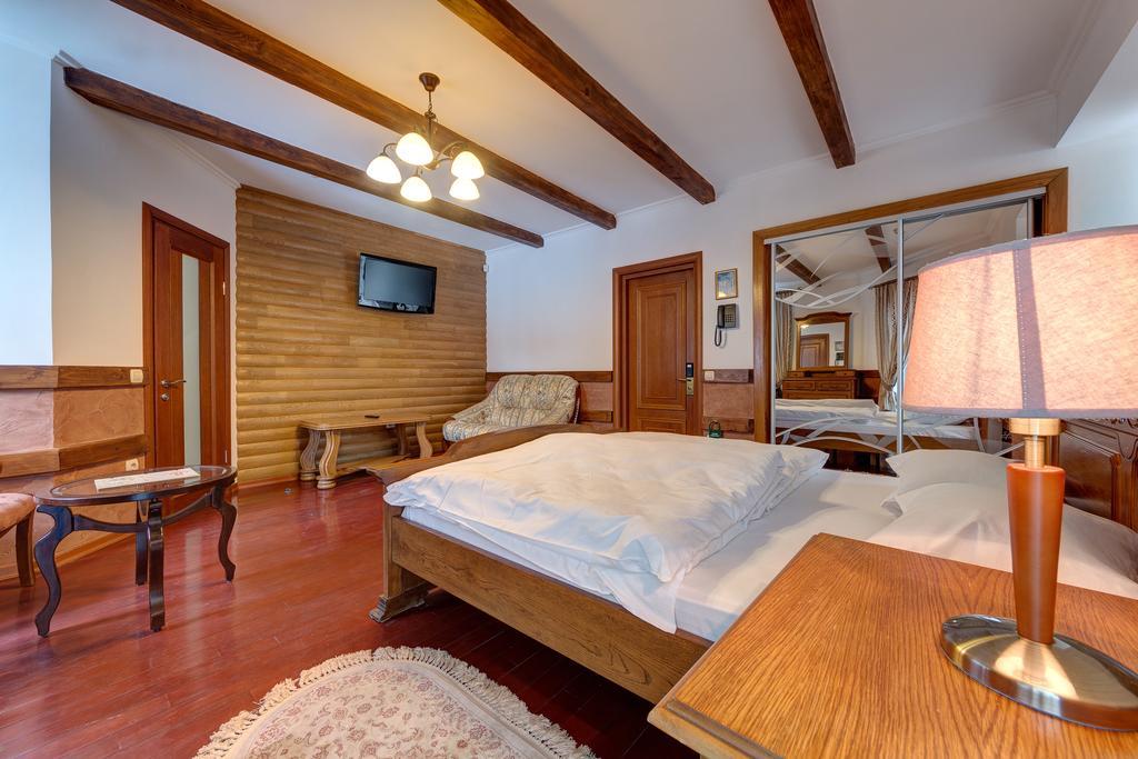 Hotel Perlyna Karpat Μπούκοβελ Εξωτερικό φωτογραφία