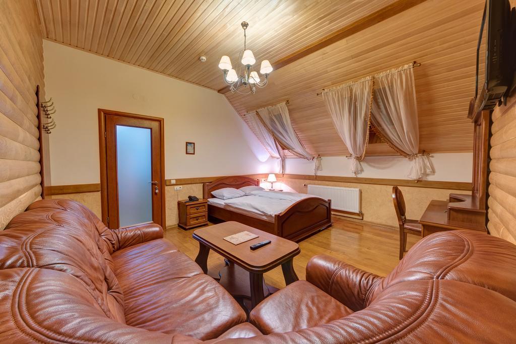 Hotel Perlyna Karpat Μπούκοβελ Εξωτερικό φωτογραφία
