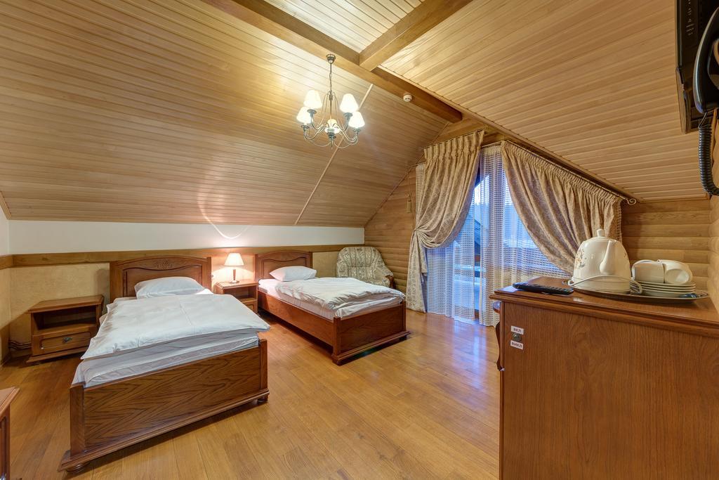 Hotel Perlyna Karpat Μπούκοβελ Εξωτερικό φωτογραφία