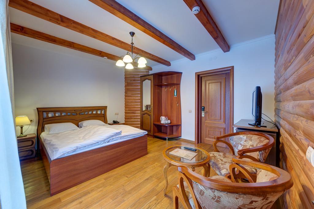 Hotel Perlyna Karpat Μπούκοβελ Εξωτερικό φωτογραφία