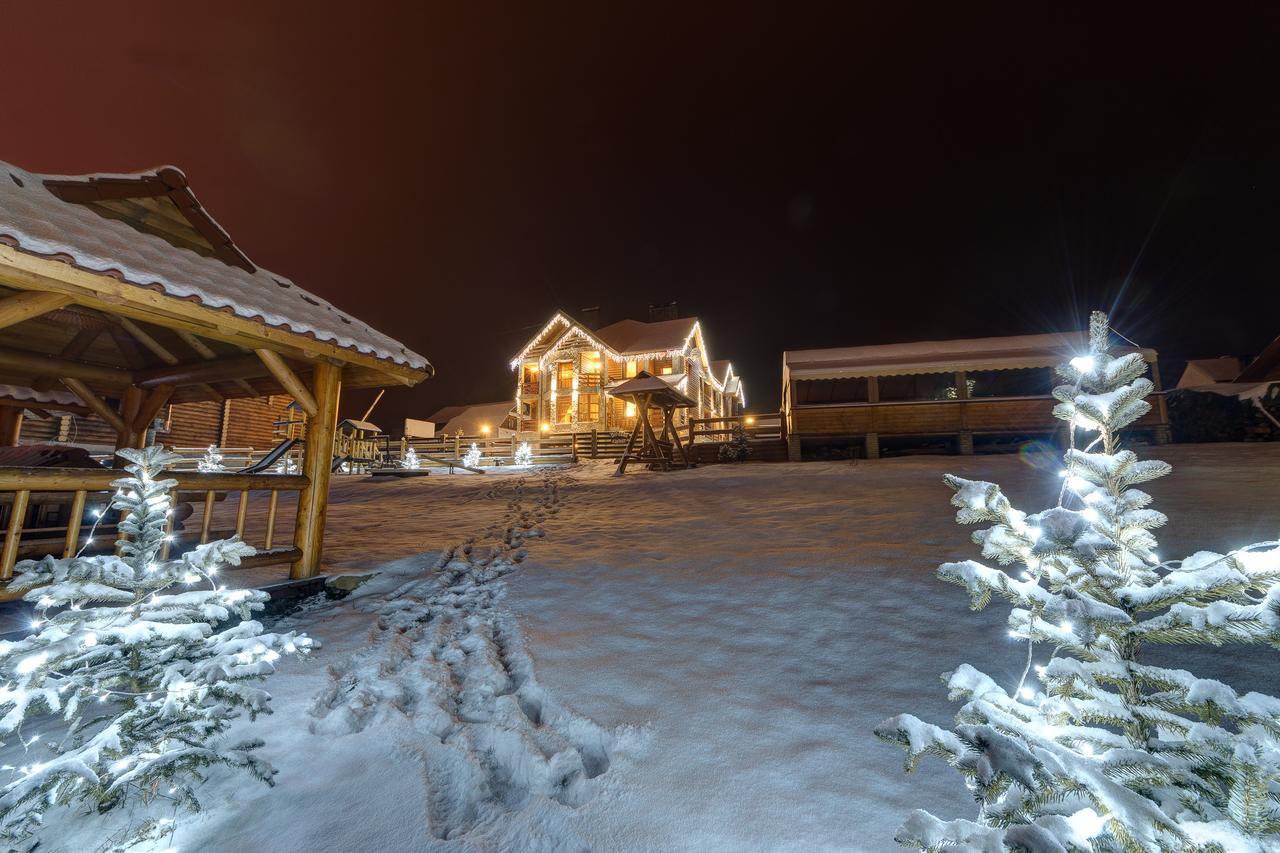 Hotel Perlyna Karpat Μπούκοβελ Εξωτερικό φωτογραφία